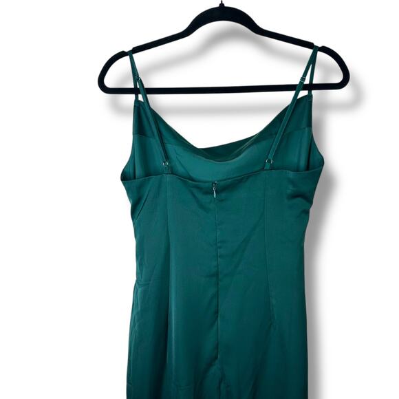 Lulus NWOT Hollywood Woman Forest Green Satin Cowl Neckline Midi Dress Medium - Picture 9 of 10